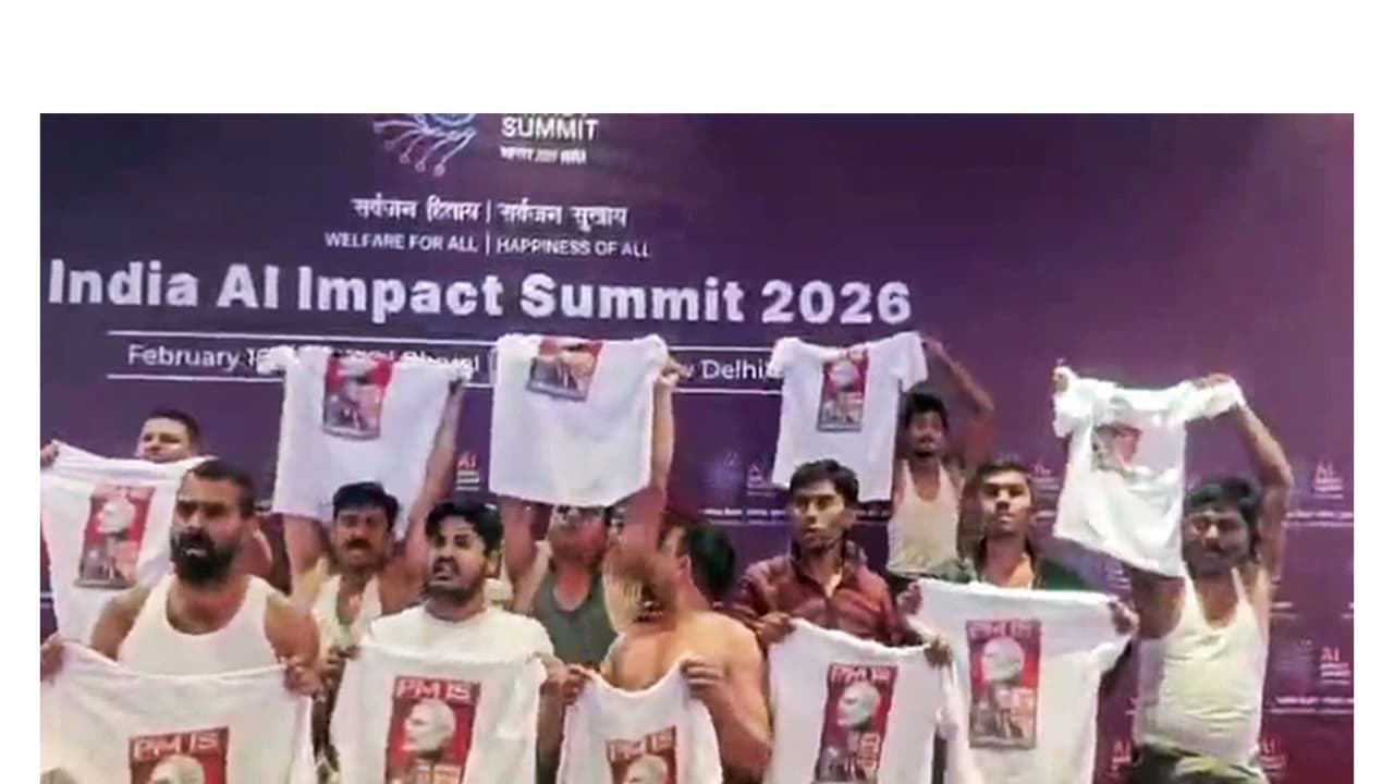 150 academics slam Youth Congress for 'disgraceful' AI summit protest