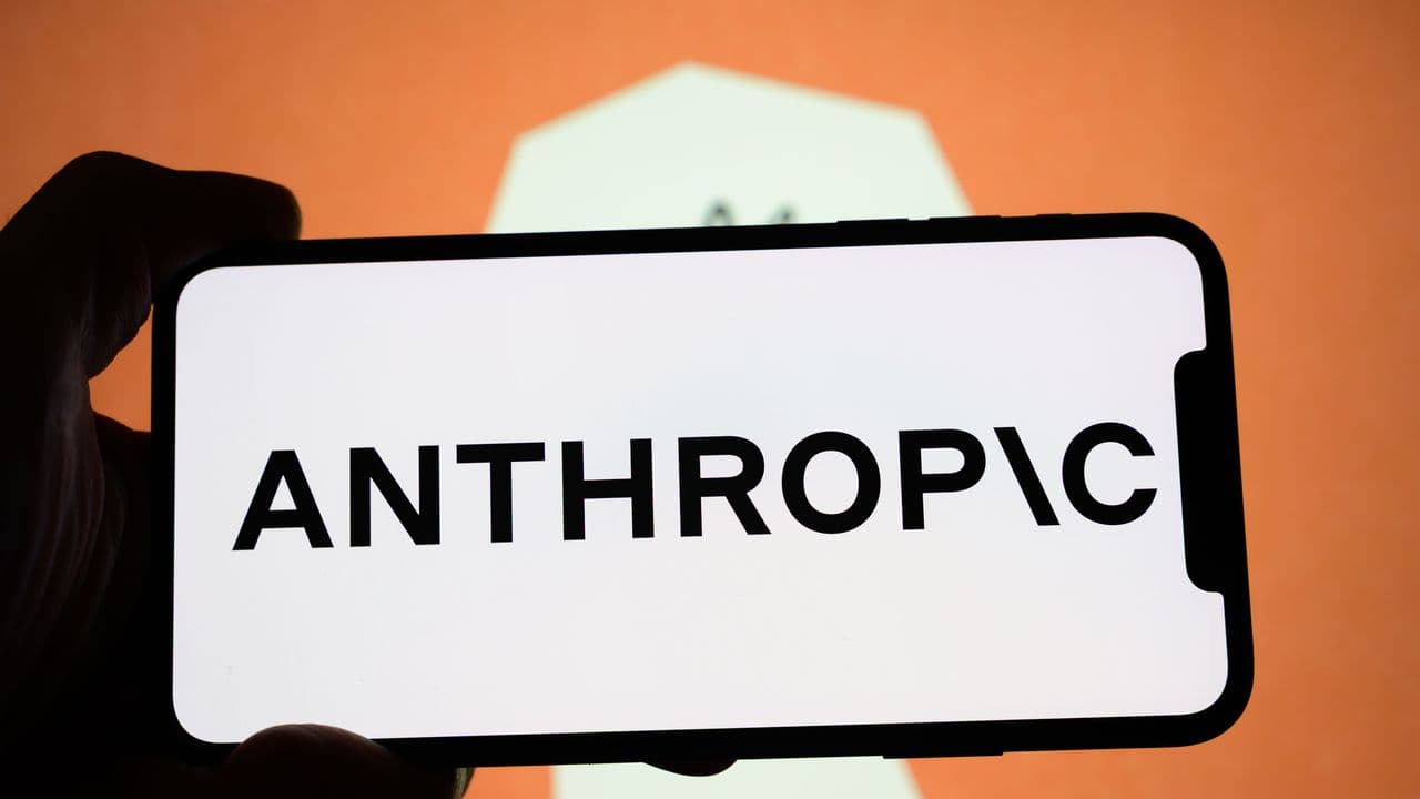Anthropic IPO: AI Lab Reportedly To Share Q3 Financials With Investors As It Weighs $2 Trillion Valuation