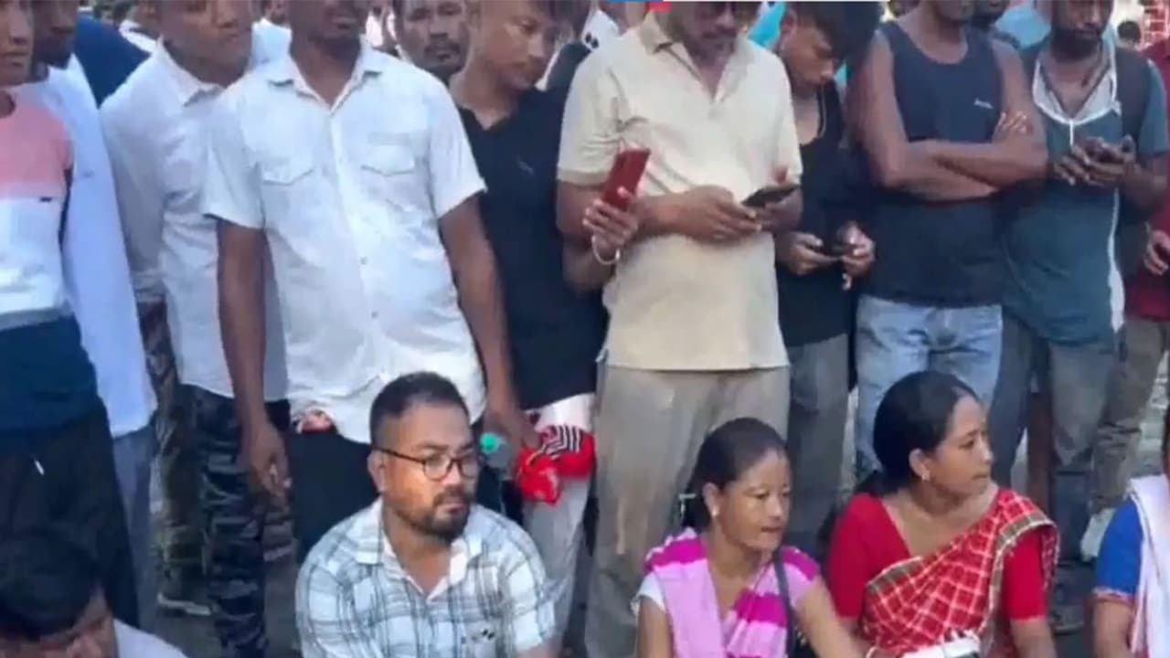 Assam-Arunachal border: Indefinite economic blockade after firing