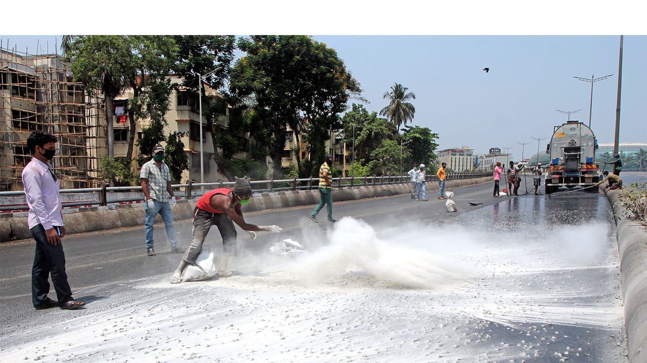 NCFU researchers create new asphalt mixture using modified plastic waste