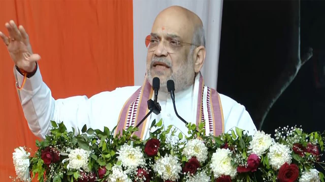 President Murmu unveils Rajaji's bust, sheds colonial symbols