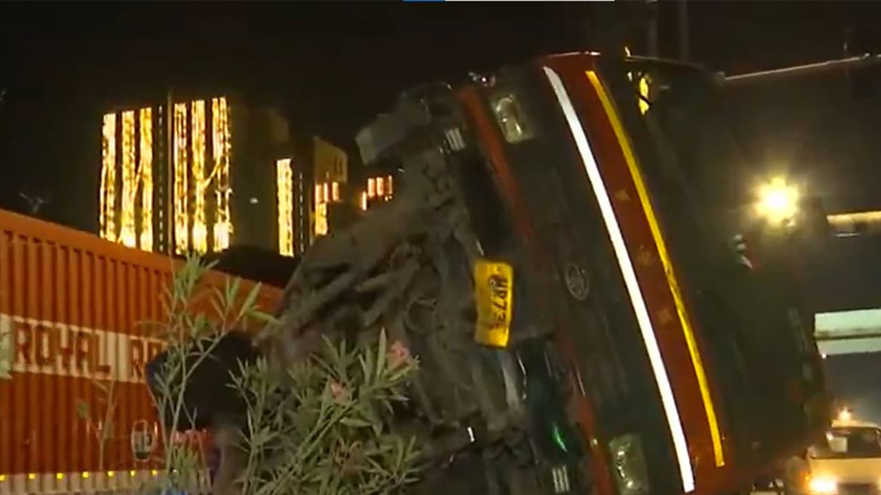 Delhi: 1 killed as speeding truck overturns at Okhla underpass