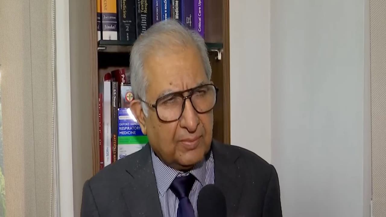 Delhi pollution: Doctors sound alarm as young people face breathing woes