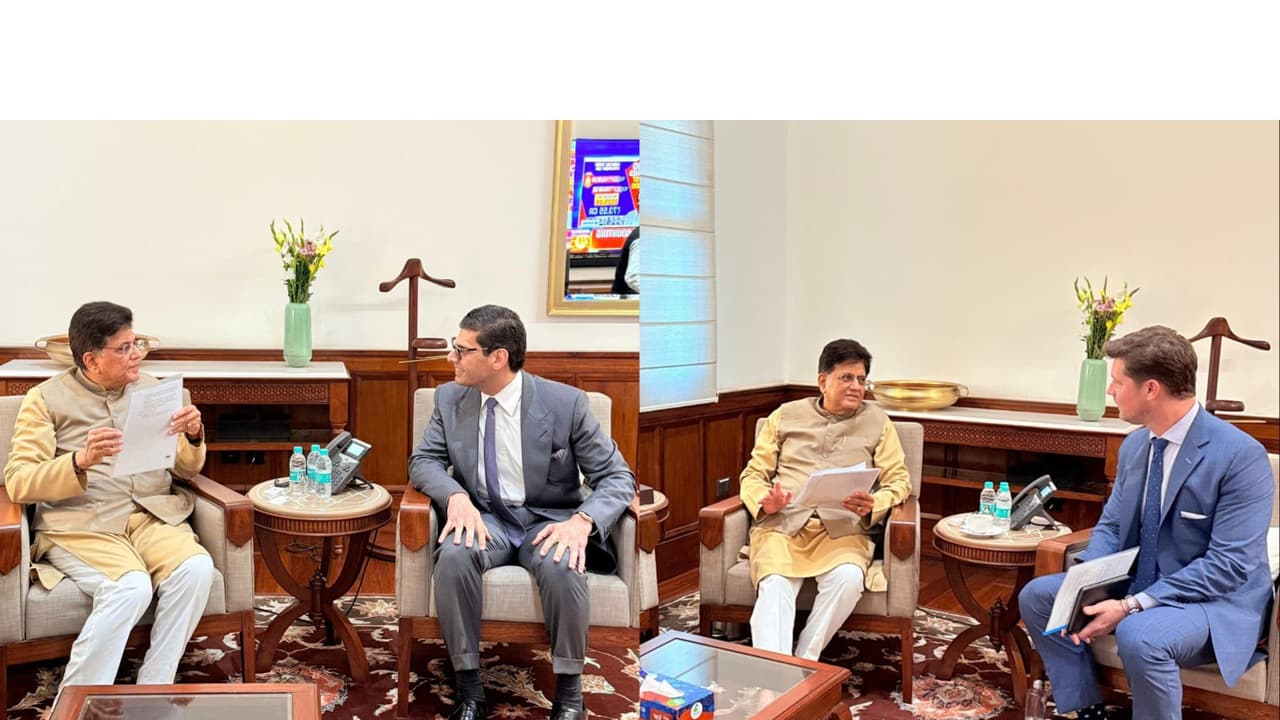 Piyush Goyal meets Lenovo, Carrier to discuss localisation, exports