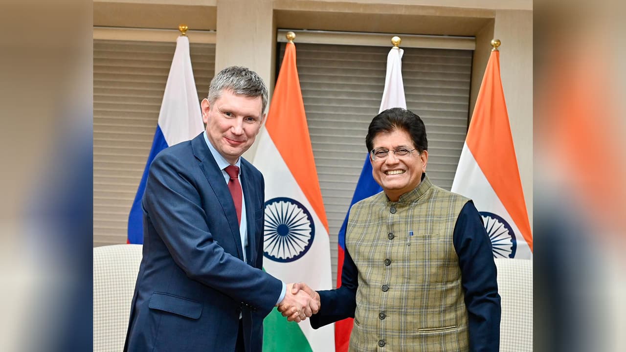 India, Russia discuss cooperation in food, pharma, textiles, autos