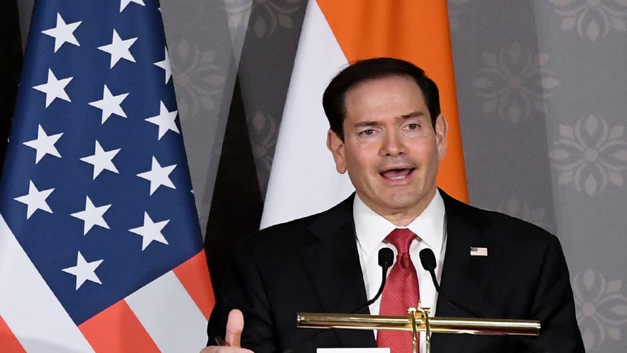 US Secretary of State visits Middle East for talks on Iran, Hormuz