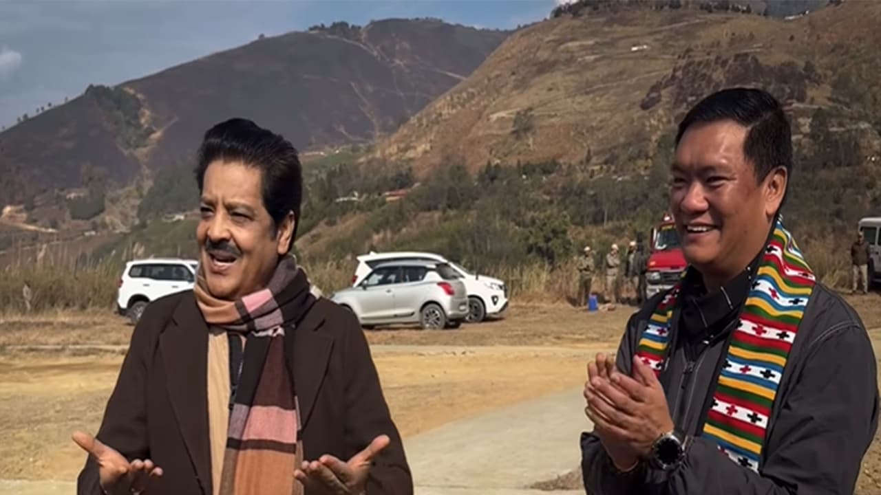 Pema Khandu thanks Udit Narayan for enriching Arunachal with music