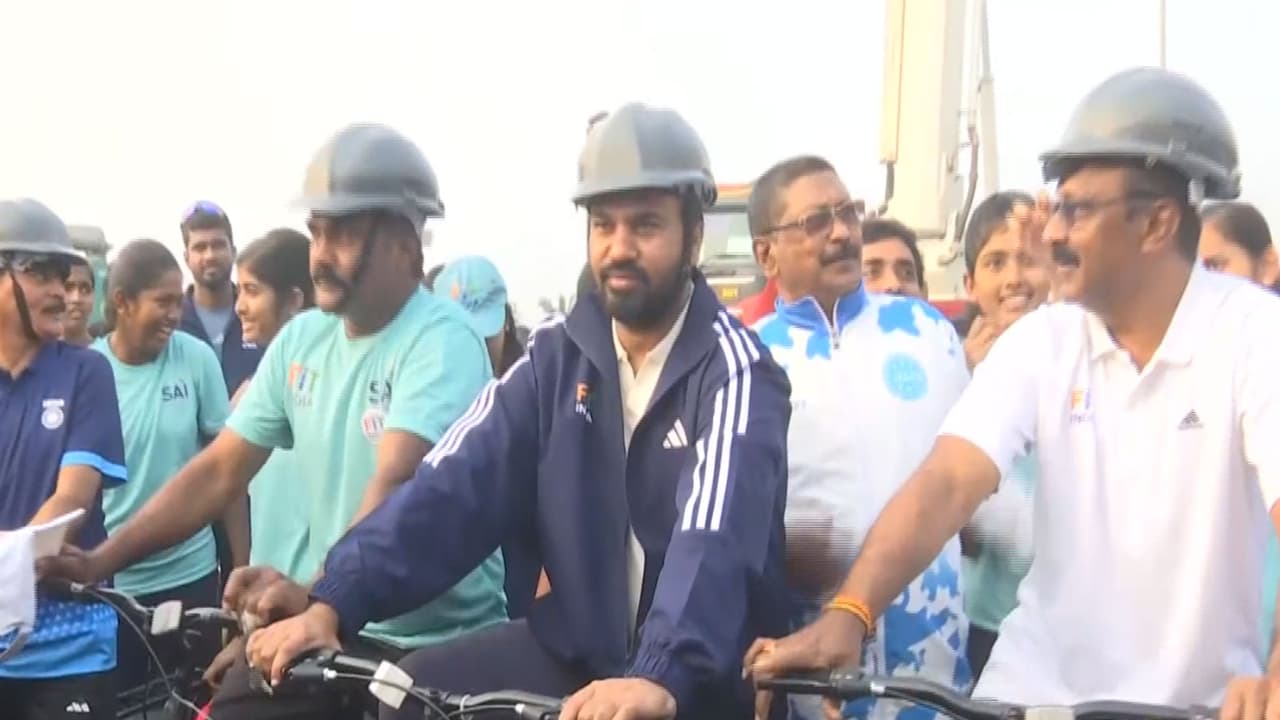 SAI's 63rd Fit India on Cycle event energizes Visakhapatnam coast