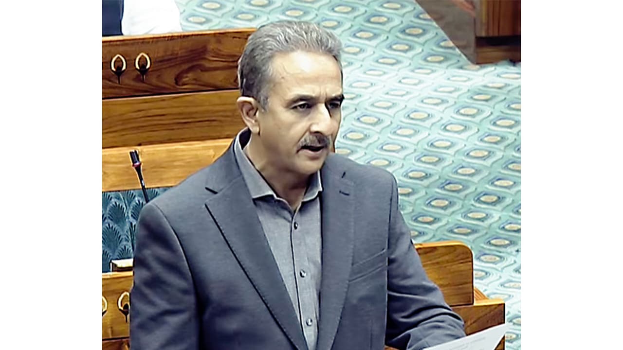 Centre details measures to combat crop residue burning in North India