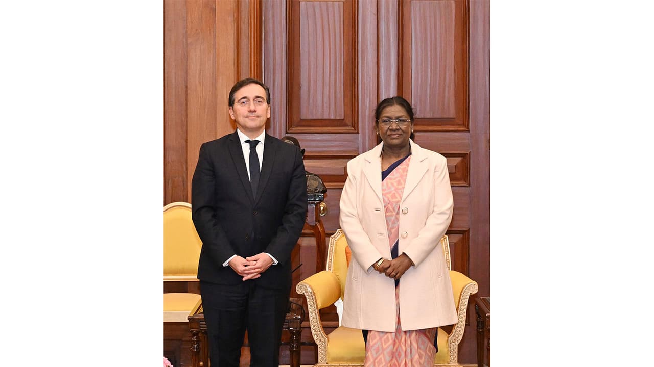 Spanish FM calls on President Murmu, discusses 70 years of relations