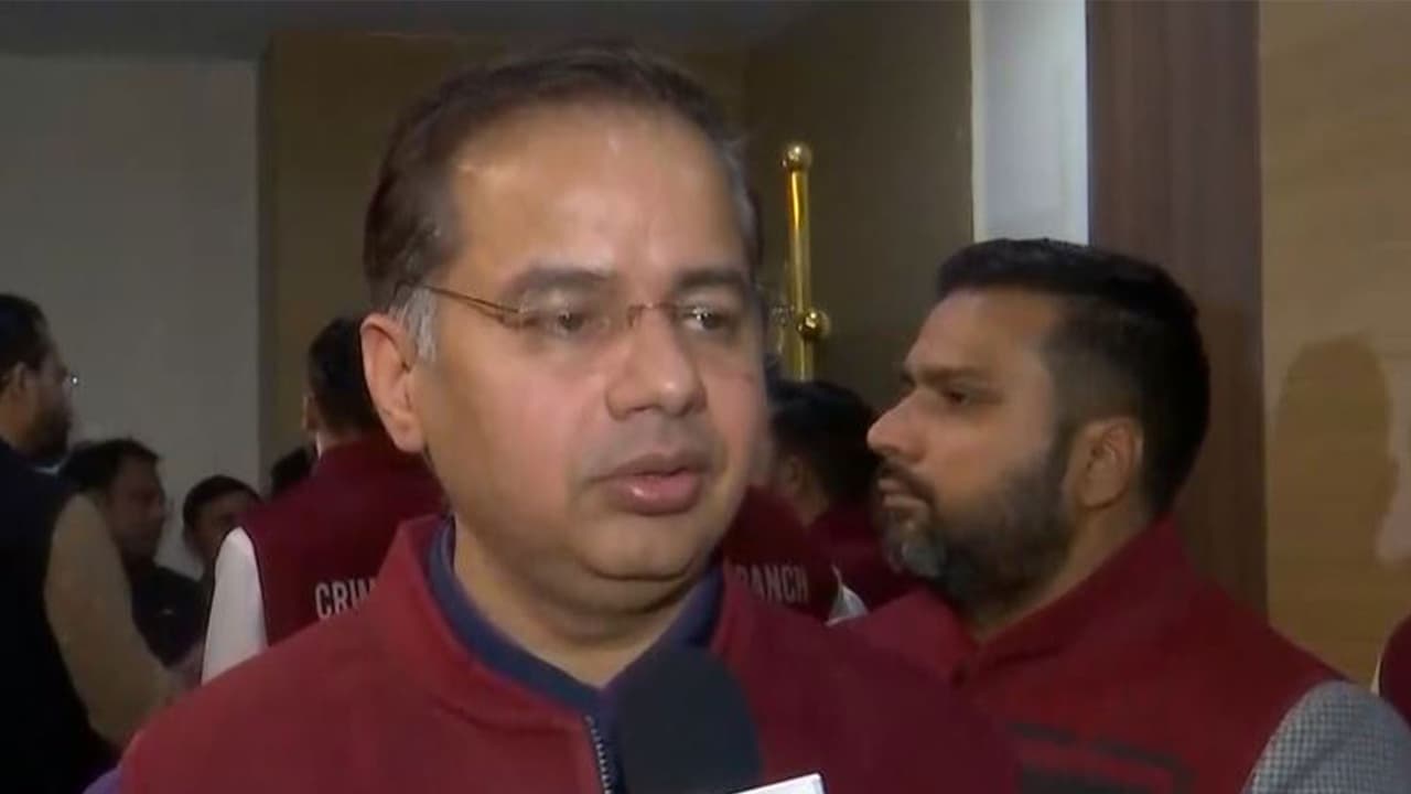 Gangster who aided Kapil Sharma restaurant shooting arrested in India