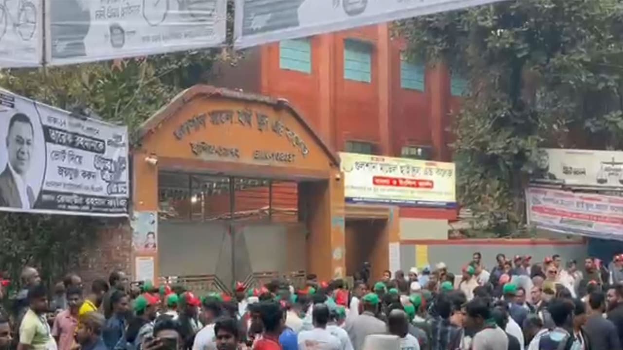 Bangladesh Elections: Voters Queue Early, Hope for Fair and Free Polls