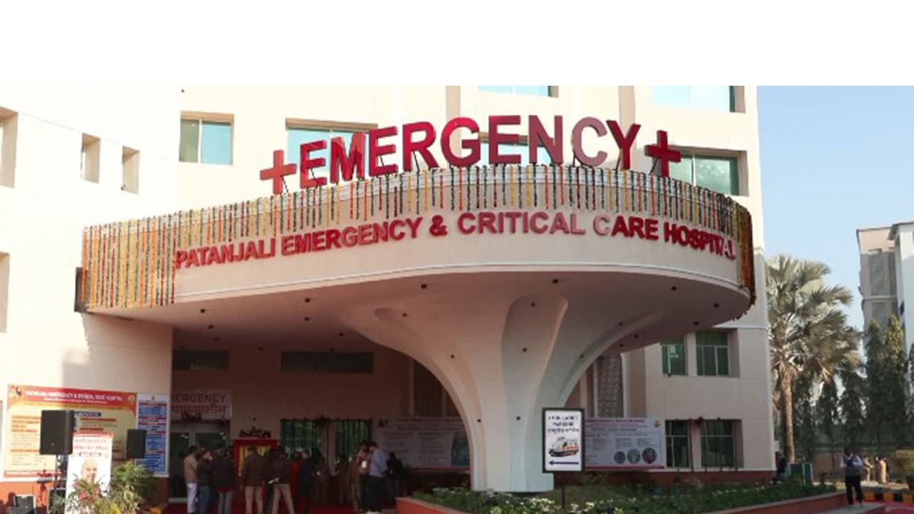 Amit Shah inaugurates Patanjali's Emergency and Critical Care hospital