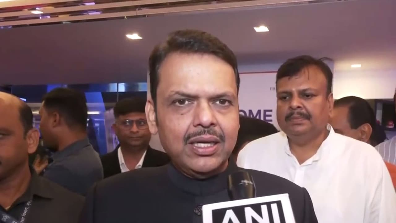 Fadnavis, Rishi Sunak discuss strengthening India-UK ties via new FTA