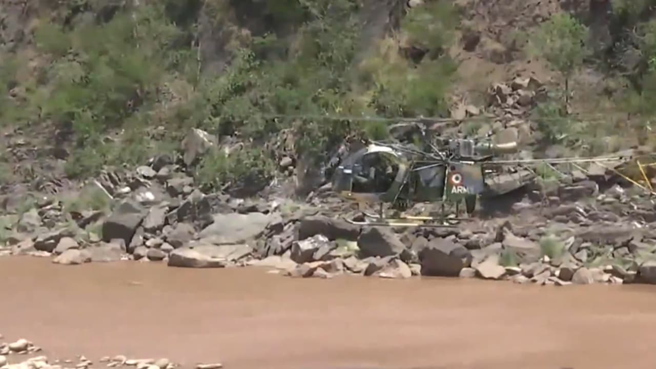 Army Officer Dies After Falling into Gorge During Rajouri Anti-Terror Operation | Quick Digest