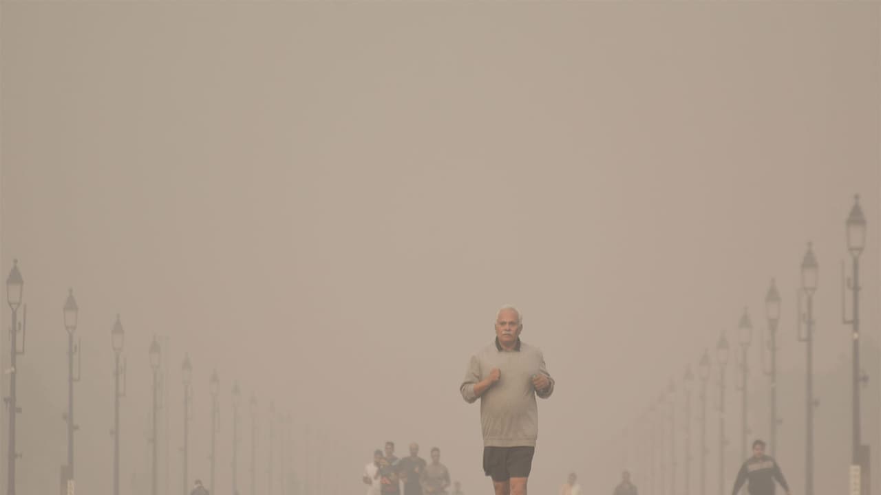 Delhi pollution: AAP alleges AQI data fraud, failure of GRAP rules