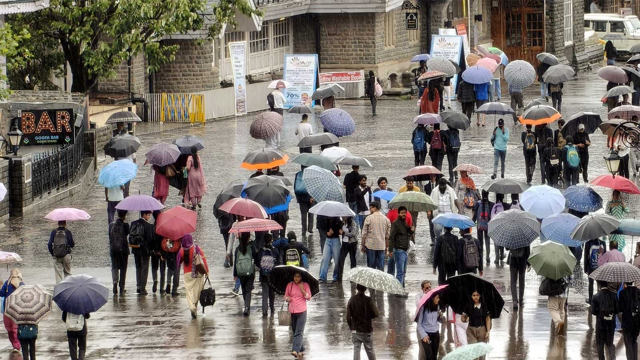 IMD issues heavy rain alert for 4 districts in Himachal Pradesh