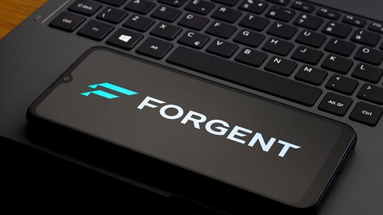 FPS Stock Plunges To Record Low, Falls Below IPO Price After CFO Ryan ...