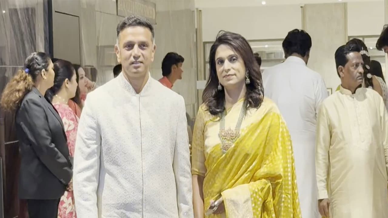 Arjun Tendulkar's wedding: Dhoni, Dravid, Raina among star guests ...