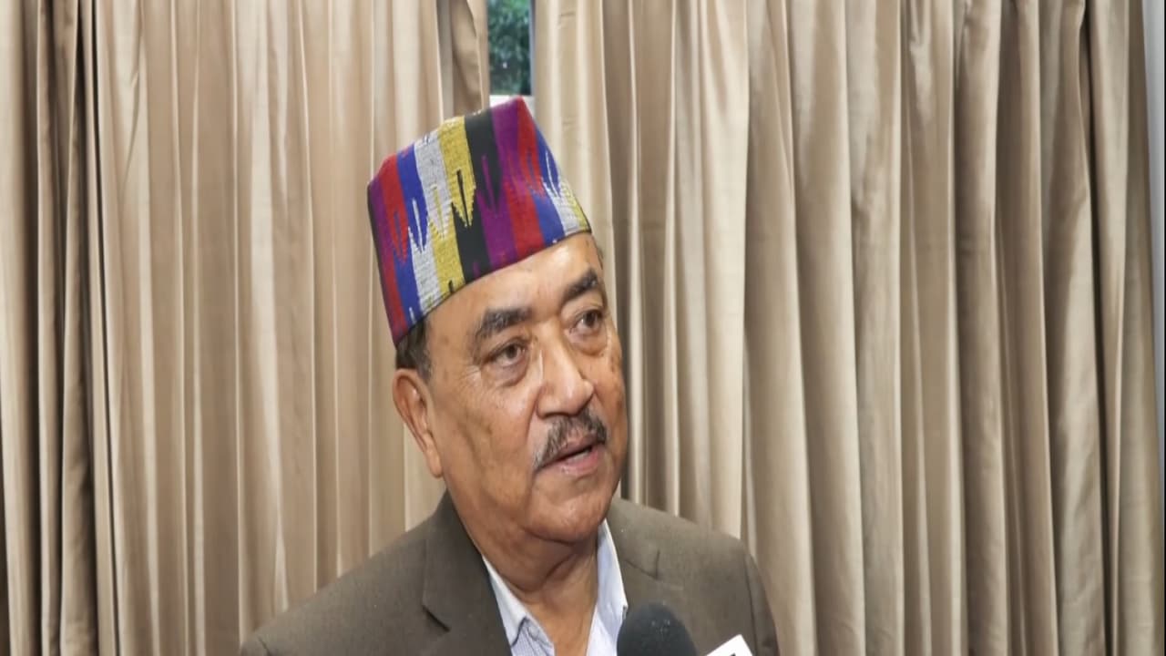 Nepal ex-minister urges diplomacy over new map on NPR 100 banknote