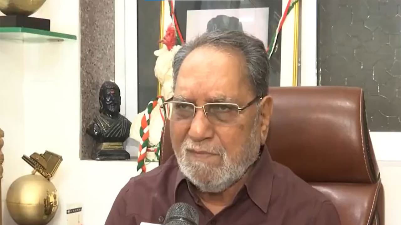 Congress leader condemns Bangladesh lynchings; another Hindu man killed