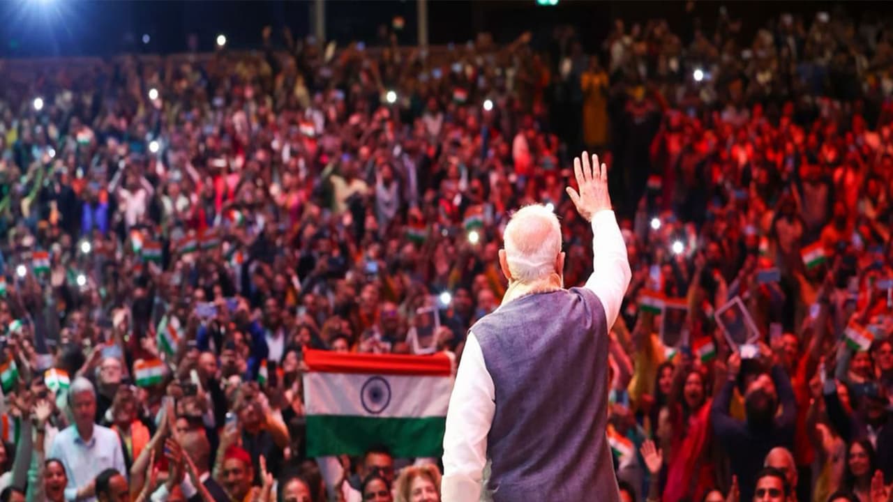 Modi hails Indian diaspora's role in India-Netherlands friendship