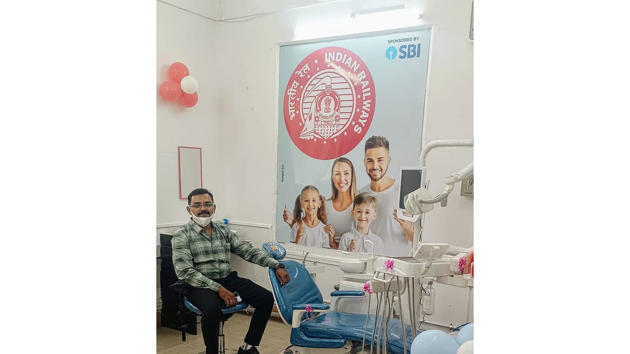 Advanced Dental Clinic at Solapur railway hospital a roaring success