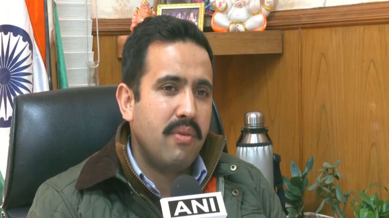 Protecting fragile Himalayan ecosystem as important as development: HP