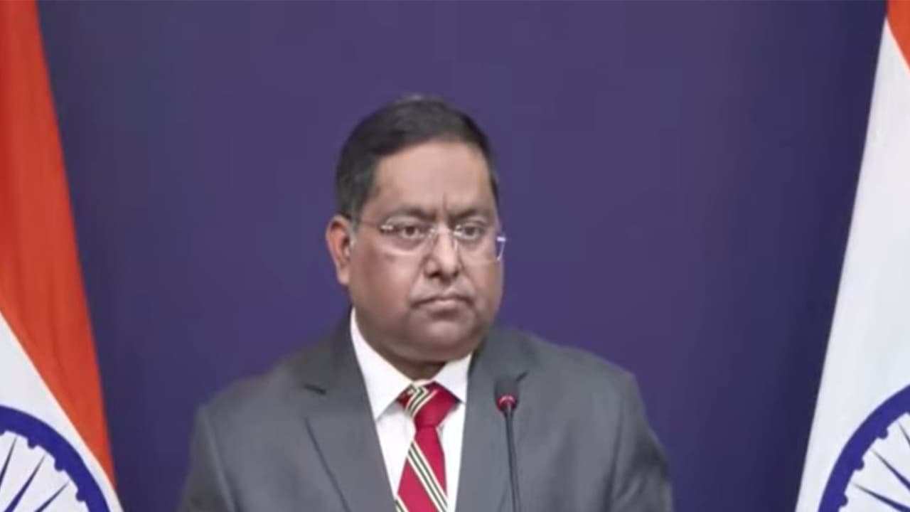 India keeps options open for crude oil from Venezuela, other regions