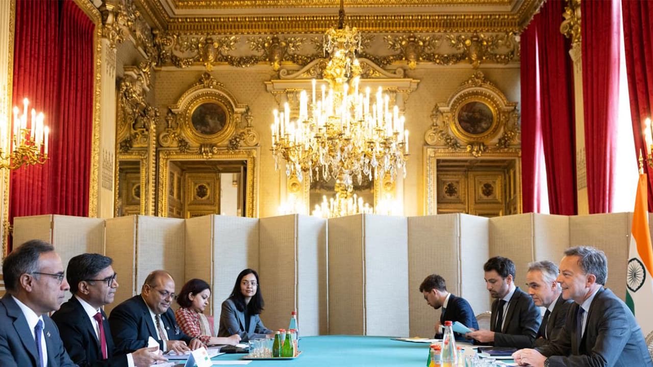India, France hold wide-ranging talks on AI, defence, digital coop