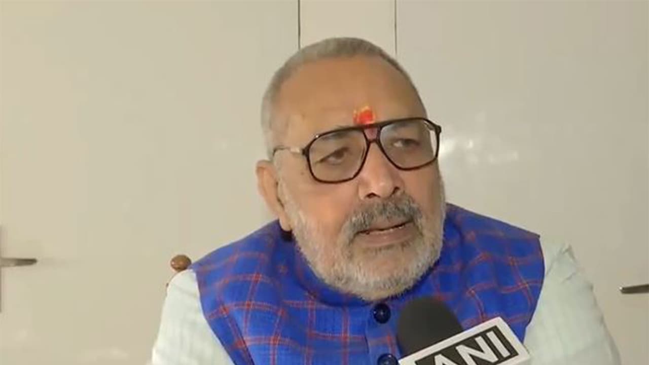 Giriraj Singh claims Mamata's protest is to benefit illegal immigrants