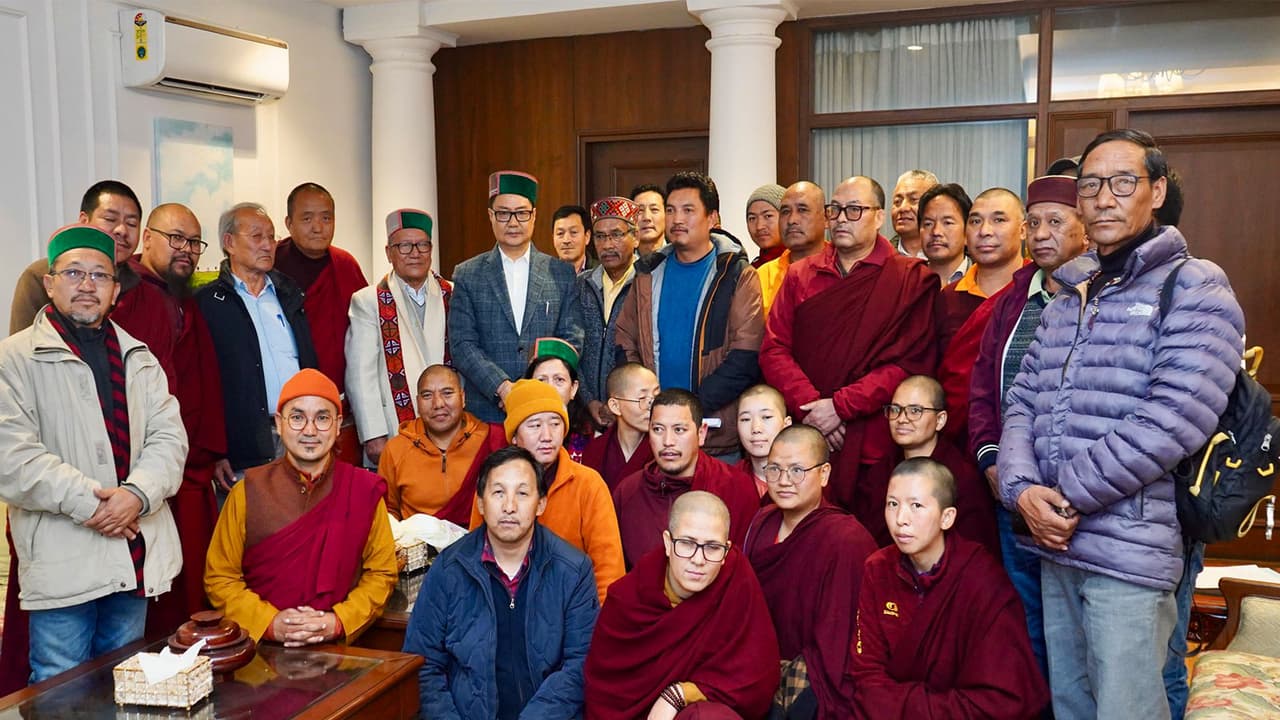 Kiren Rijiju meets HP Buddhist delegation, extends Losar greetings