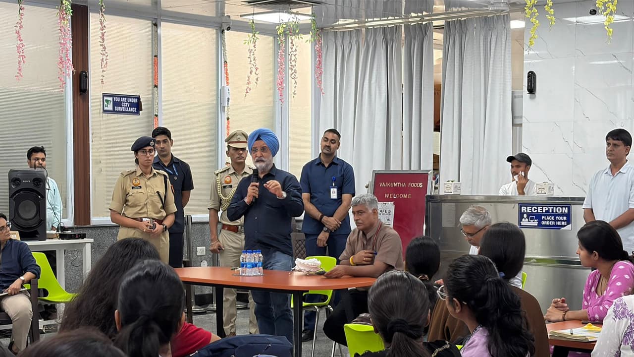 Delhi LG hears AIIMS students' concerns on safety, medical education
