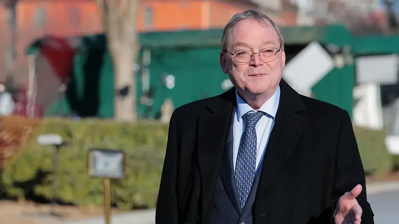 Kevin Hassett Warns US Is Falling Behind The Curve On Rate Cuts: Report |  Asianet Newsable