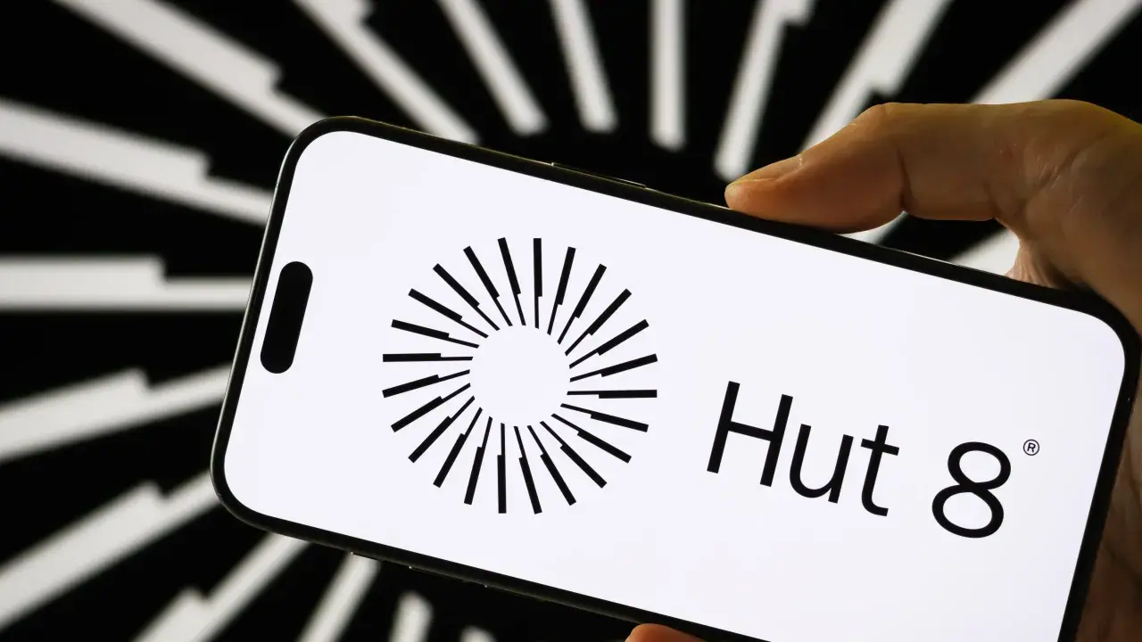 HUT 8 Stock Defies After-Hours Slide In Crypto Equities Ahead Of Inflation  Data | Asianet Newsable