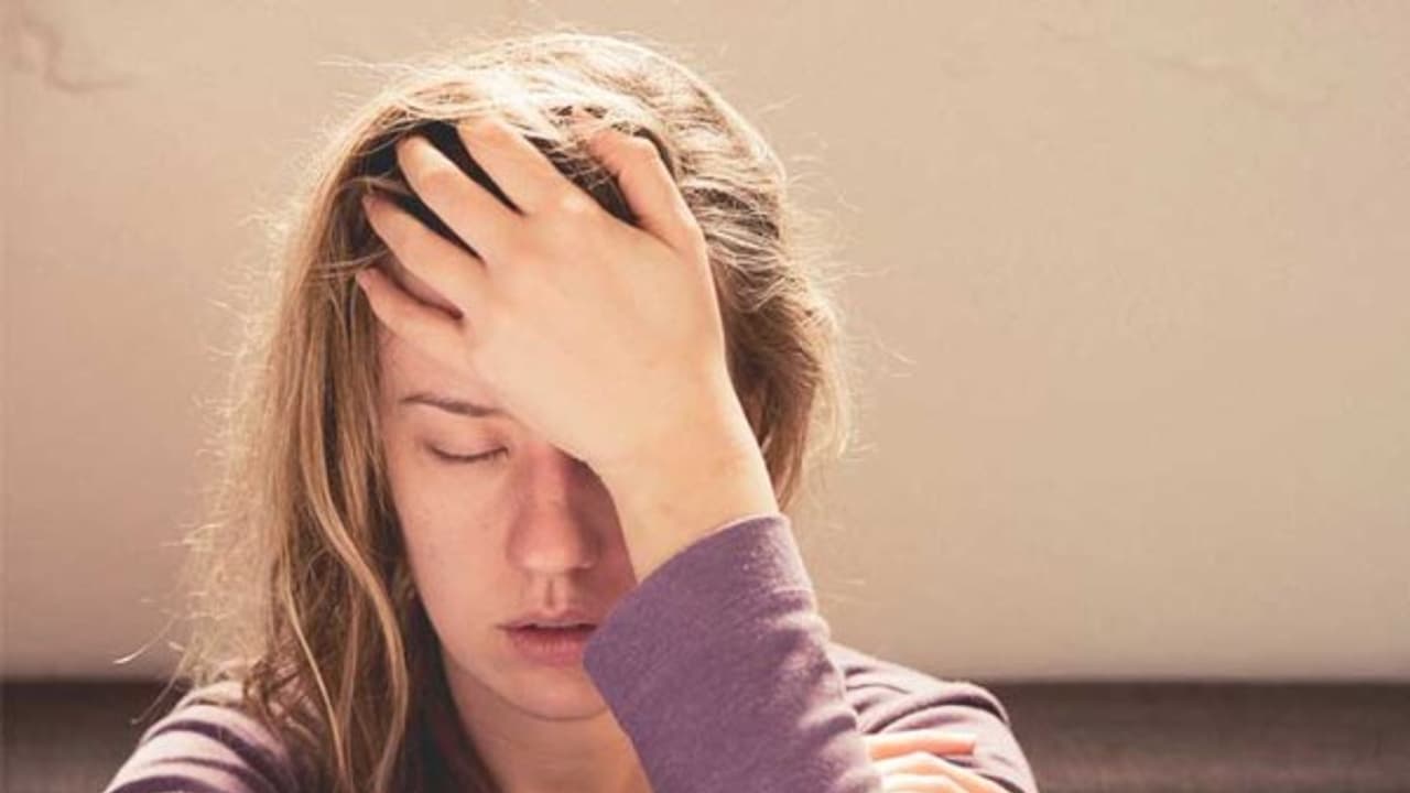 இந்த ஐந்து வகையான உணவுகளை நாம் சாப்பிடுவதால்தான் நமக்கு எல்லா நோய்களும் வருகின்றன. இந்த ஐந்து வகையான உணவுகளை நாம் சாப்பிடுவதால்தான் நமக்கு எல்லா நோய்களும் வருகின்றன.