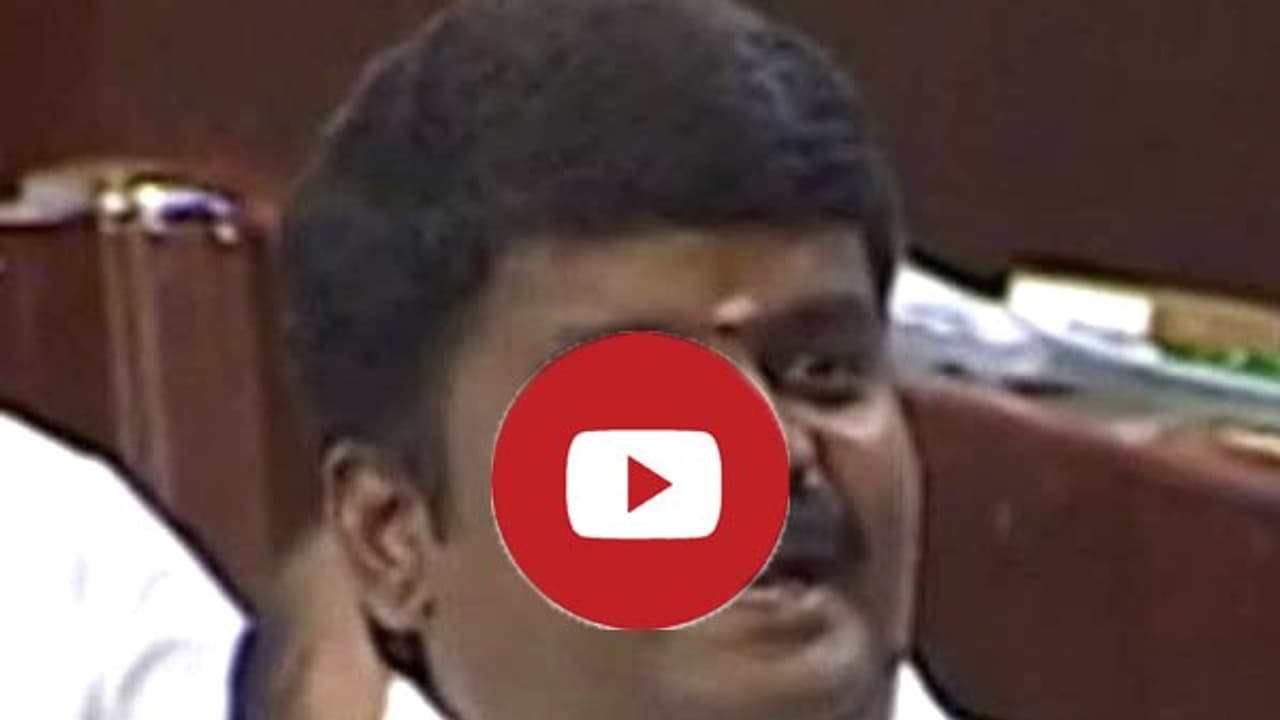 "முதலமைச்சர் இந்திரா காந்தி"! கூட்டத்தில் அழுத்தம் திருத்தமாக பேசிய அமைச்சர்! "முதலமைச்சர் இந்திரா காந்தி"! கூட்டத்தில் அழுத்தம் திருத்தமாக பேசிய அமைச்சர்!