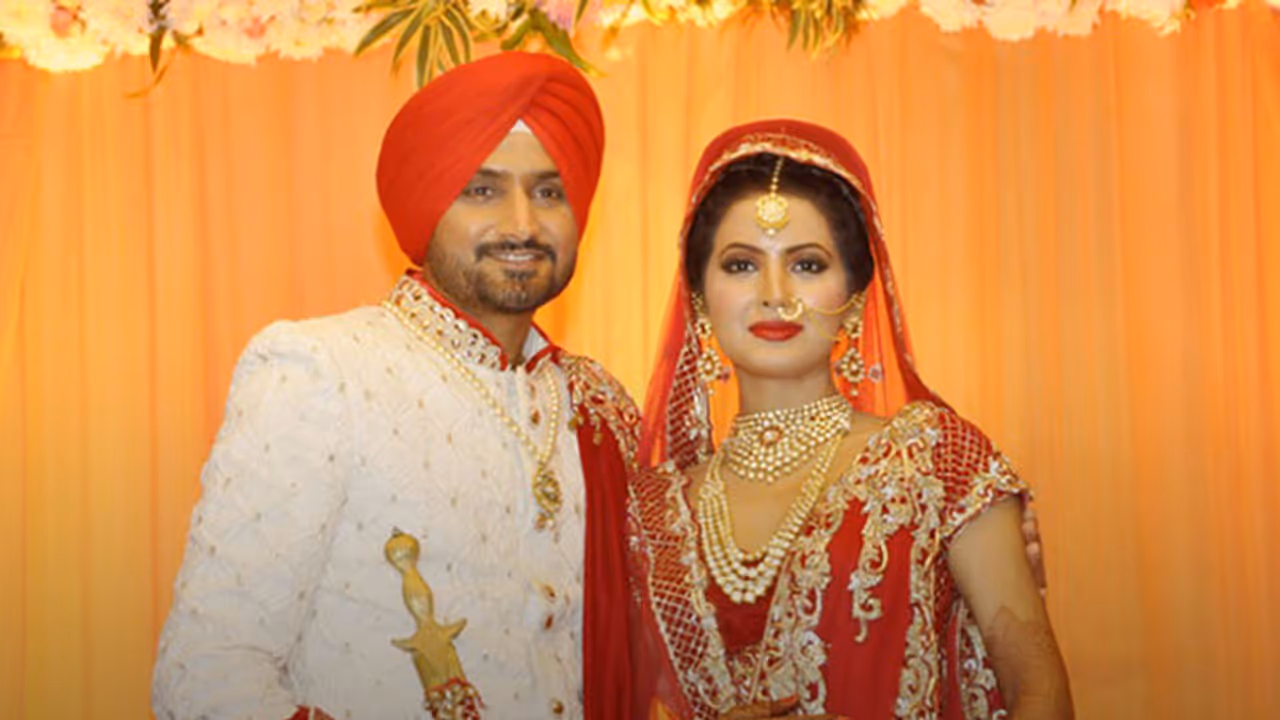 Geeta Basra, Harbhajan Singh blessed with baby girl