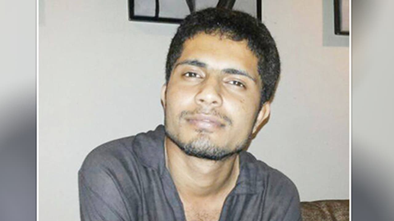 ಸಿಎಂ ಸಿದ್ದರಾಮಯ್ಯರನ್ನು ಭೇಟಿ ಮಾಡಿದ ಬಿಗ್'ಬಾಸ್ ಪ್ರಥಮ್