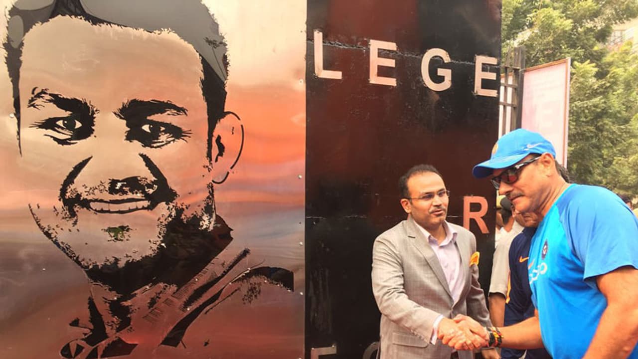 ವೀರೂ ಸಾಧನೆಗೆ ಮತ್ತೊಂದು ಗರಿ; ಯುವ ಕ್ರಿಕೆಟಿಗರಿಗೆ ಸ್ಫೂರ್ತಿಯಾಗಲಿದೆ ಡಿಡಿಸಿಎಯ ಈ ನಡೆ ವೀರೂ ಸಾಧನೆಗೆ ಮತ್ತೊಂದು ಗರಿ; ಯುವ ಕ್ರಿಕೆಟಿಗರಿಗೆ ಸ್ಫೂರ್ತಿಯಾಗಲಿದೆ ಡಿಡಿಸಿಎಯ ಈ ನಡೆ