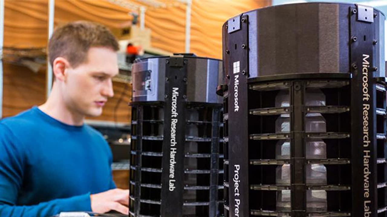 കൊതുകിനെ പിടിക്കാനുള്ള കെണിയുമായി മൈക്രോസോഫ്റ്റ് കൊതുകിനെ പിടിക്കാനുള്ള കെണിയുമായി മൈക്രോസോഫ്റ്റ്