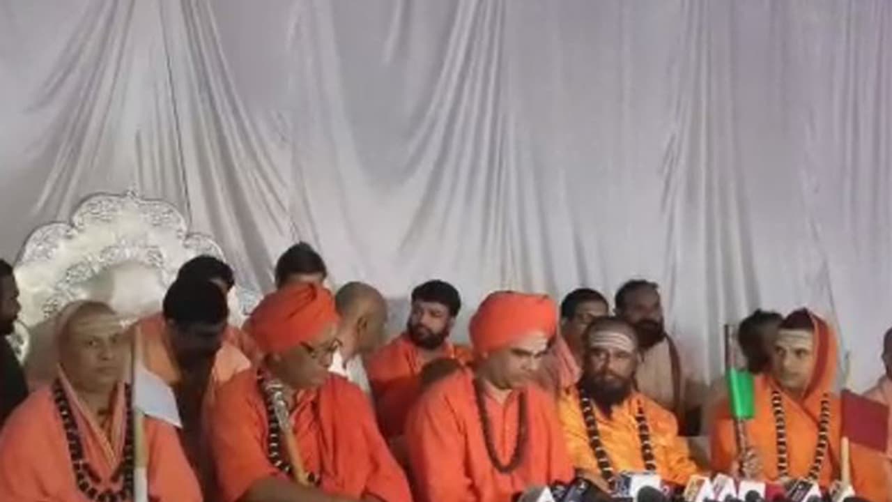 'ಧರ್ಮ ವಿಭಜನೆ ಮಾಡಿದ್ರೆ ಚುನಾವಣೆಯಲ್ಲಿ ಧರ್ಮ ಯುದ್ಧ' 'ಧರ್ಮ ವಿಭಜನೆ ಮಾಡಿದ್ರೆ ಚುನಾವಣೆಯಲ್ಲಿ ಧರ್ಮ ಯುದ್ಧ'