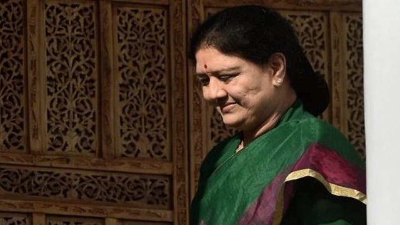 ಬಗೆದಷ್ಟು ಸಿಗ್ತಿದೆ ಶಶಿಕಲಾ ಆಸ್ತಿ; ಮತ್ತೆ 300 ಕೋಟಿ!