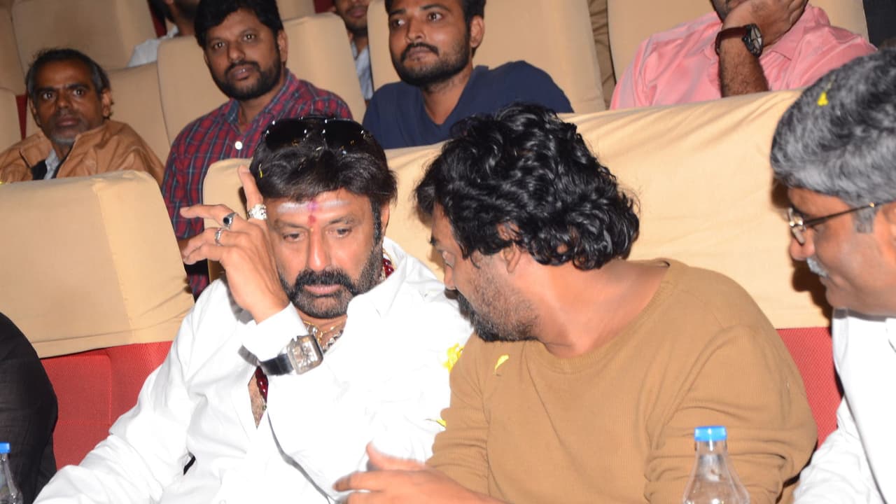 బాలయ్యతో పూరి డిస్కర్షన్స్.. ఫిక్స్ అయినట్లే?