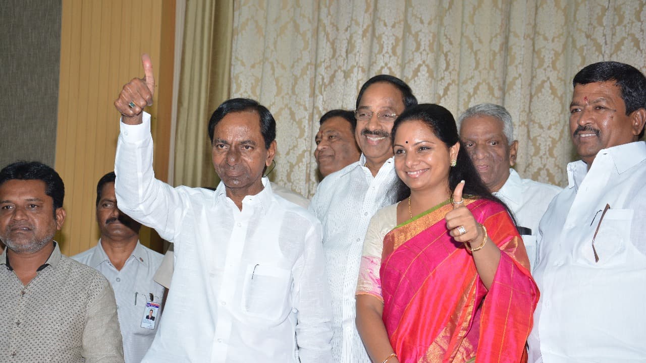 ప్రగతి భవన్ ముట్టడికి అంకాపూర్ వాసుల యత్నం, అరెస్ట్ ప్రగతి భవన్ ముట్టడికి అంకాపూర్ వాసుల యత్నం, అరెస్ట్