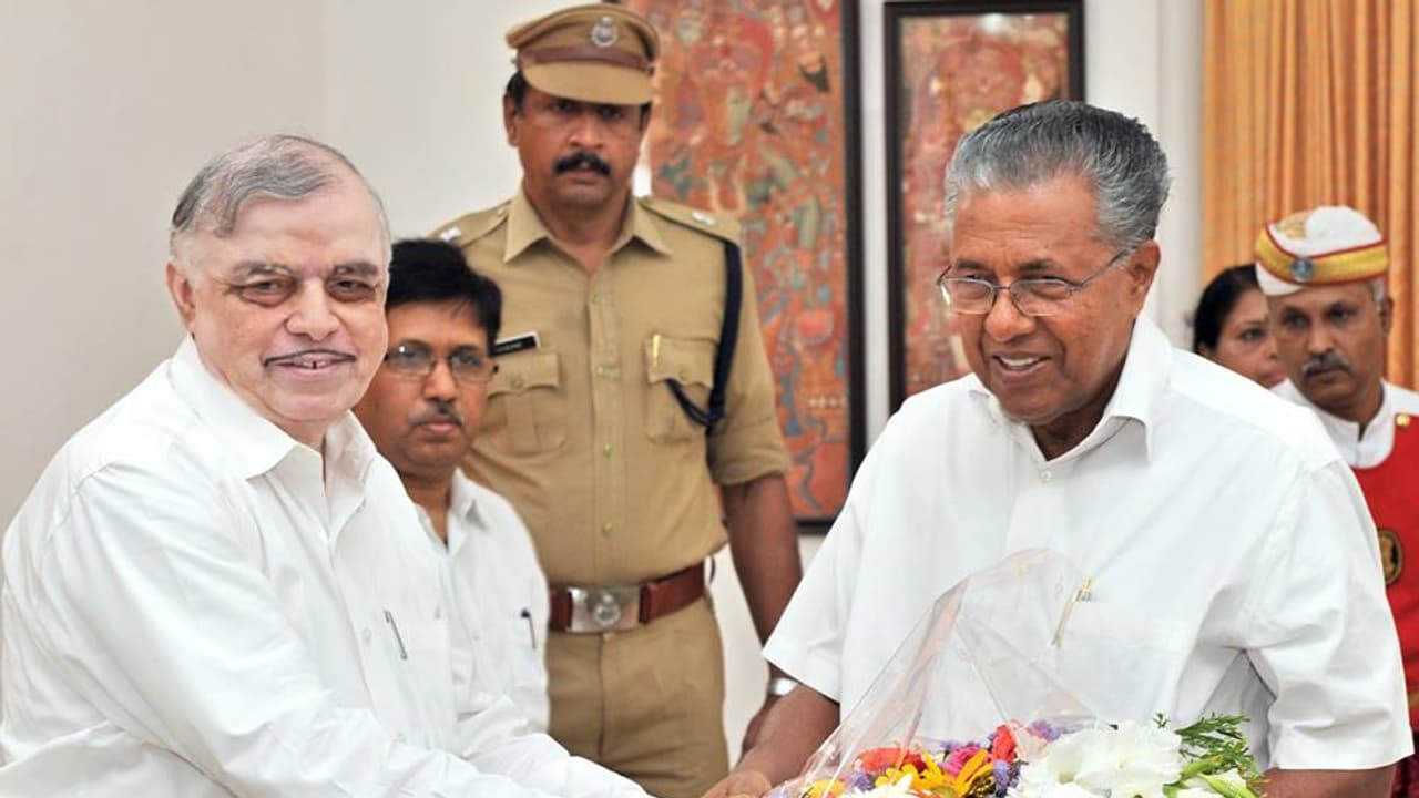 ആയിരം ദിനങ്ങള് പിന്നിട്ട് എല്ഡിഎഫ് സര്ക്കാര്; നേട്ടങ്ങള്ക്ക് മങ്ങലായി രാഷ്ട്രീയ കൊലപാതകങ്ങള് ആയിരം ദിനങ്ങള് പിന്നിട്ട് എല്ഡിഎഫ് സര്ക്കാര്; നേട്ടങ്ങള്ക്ക് മങ്ങലായി രാഷ്ട്രീയ കൊലപാതകങ്ങള്