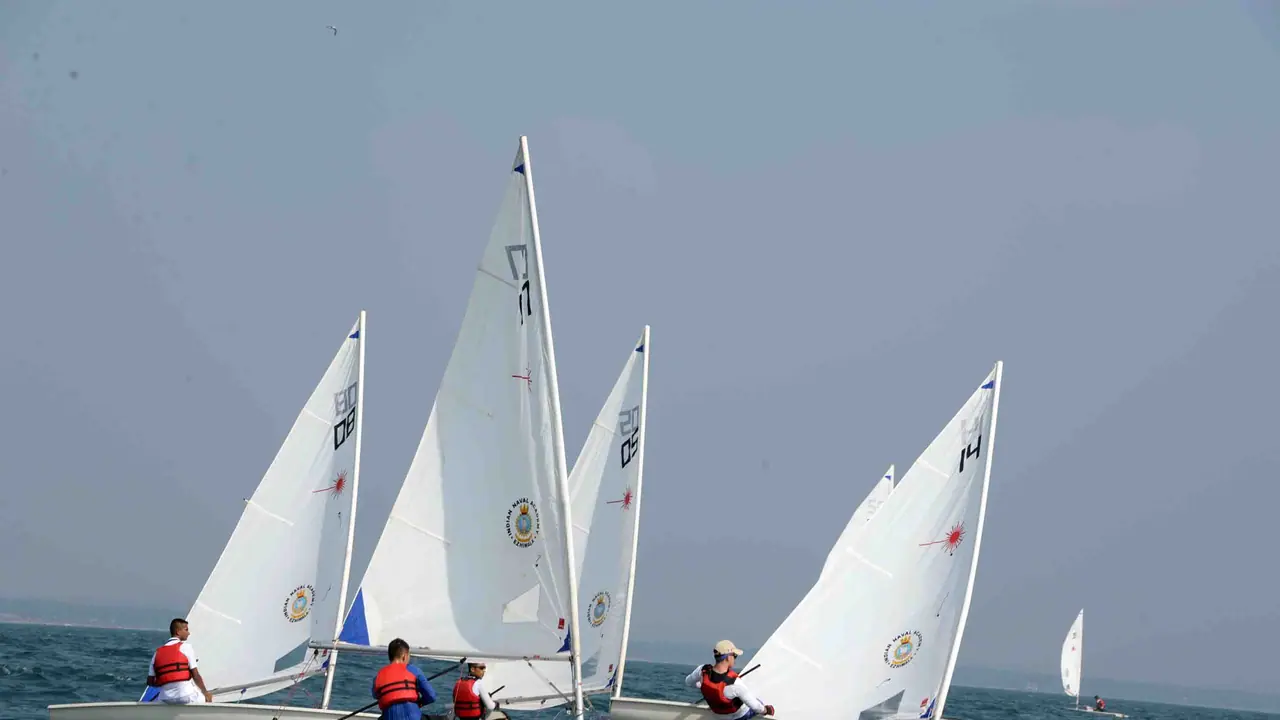 ആസാദി കാ അമൃത മഹോത്സവ്; കൊച്ചിയിൽ നിന്നും കപ്പലോട്ട മത്സരം