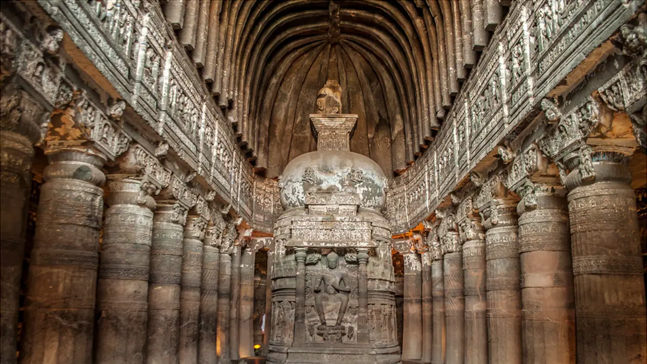 ಇತರ ರಾಜ್ಯಗಳಿಂದ ಭಿನ್ನ, ವಿಶ್ವದಲ್ಲೇ ಪ್ರಥಮ,ಕರ್ನಾಟಕದ ಬಗ್ಗೆ ನಿಮಗೆಷ್ಟು ಗೊತ್ತು? ಇತರ ರಾಜ್ಯಗಳಿಂದ ಭಿನ್ನ, ವಿಶ್ವದಲ್ಲೇ ಪ್ರಥಮ,ಕರ್ನಾಟಕದ ಬಗ್ಗೆ ನಿಮಗೆಷ್ಟು ಗೊತ್ತು?