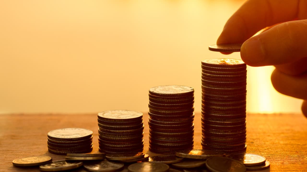 States overshoot fiscal FY19 targets, development loans may rise up to Rs 5.3 trillion