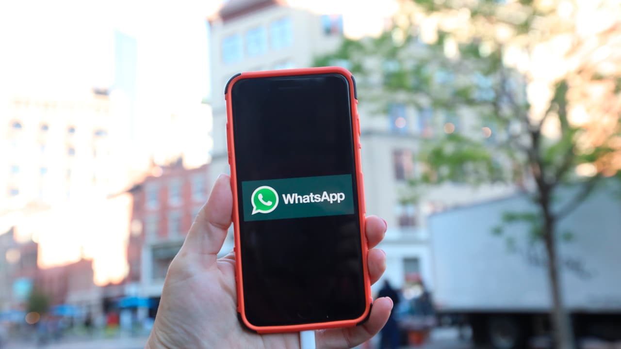 WhatsApp to soon rollout multi-device support 2.0, users can add iPad as well